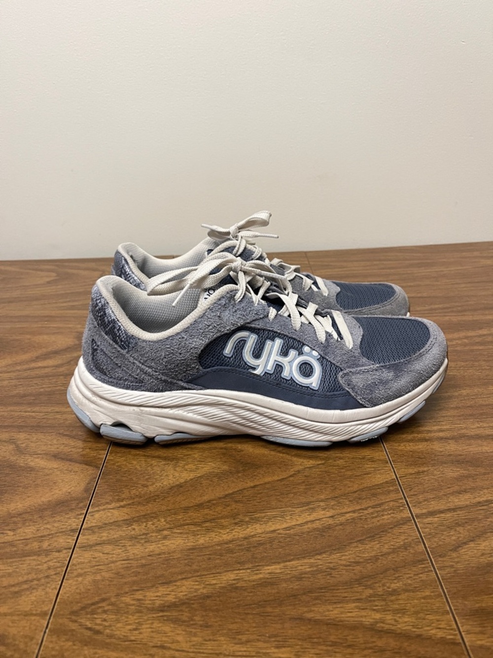 Ryka Devotion X Max Classic Walking Shoes Women
